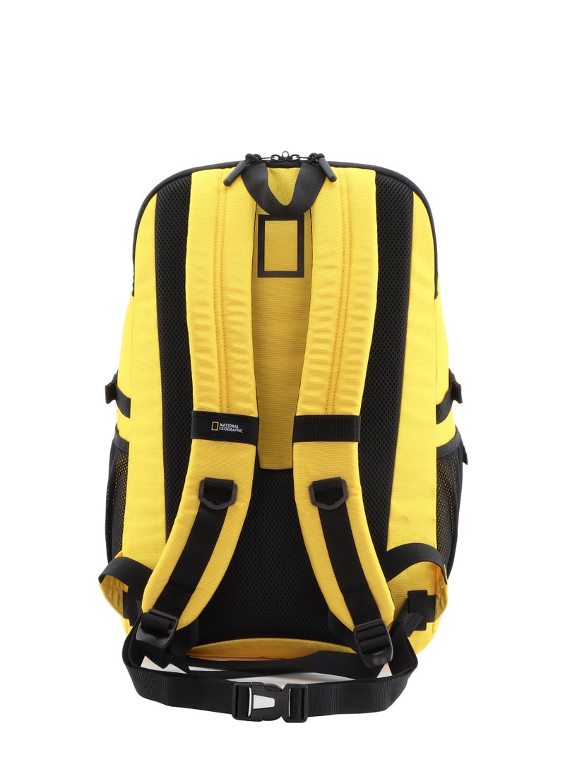 NATIONAL GEOGRAPHIC - حقيبة ظهر National Geographic Box Canyon RPET Polyester باللون الأصفر - مقاومة للماء وخفيفة الوزن ومتينة ومقاومة للصدمات ومناسبة للعمل المدرسي، حقيبة كمبيوتر محمول مبطنة كاجوال، حقيبة سفر للرجال والنساء - Image 1