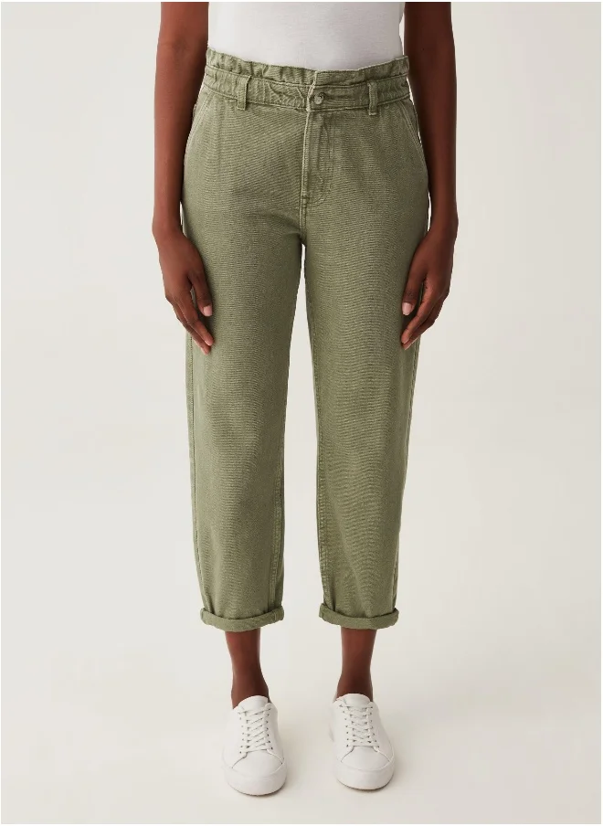 او في اس Cropped slouchy jeans