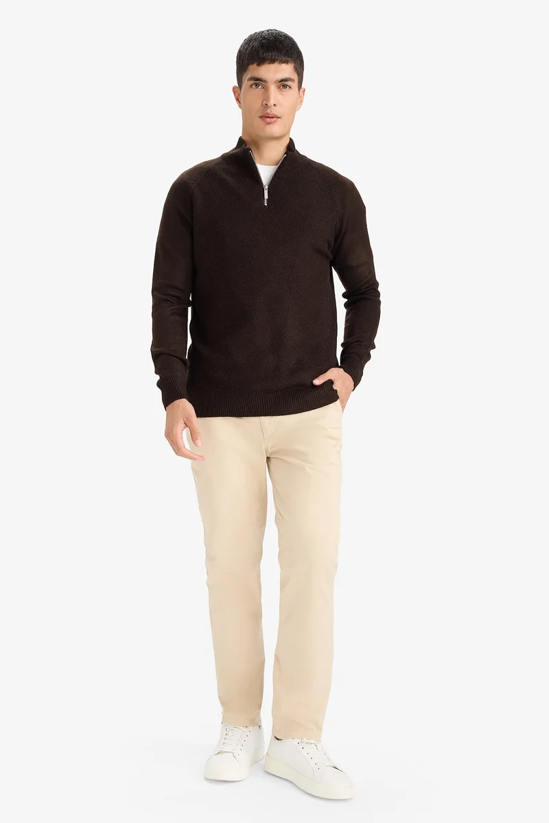 ديفاكتو Standard Fit Zipper Knitwear Pullover