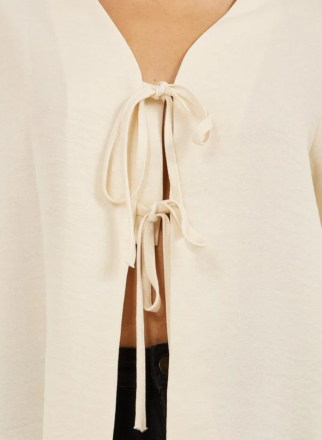 Styli Styli Plain V Neck Linen Look Top with Tie Detail