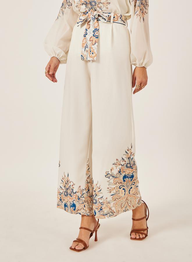Styli Placement Print Pleated Wide Leg Pants  - Image 2
