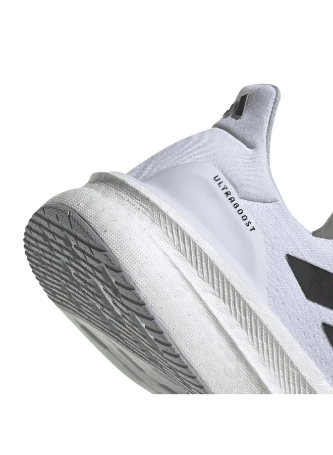 adidas حذاء جري ألترا بوست  أبيض للرجال مقاس .