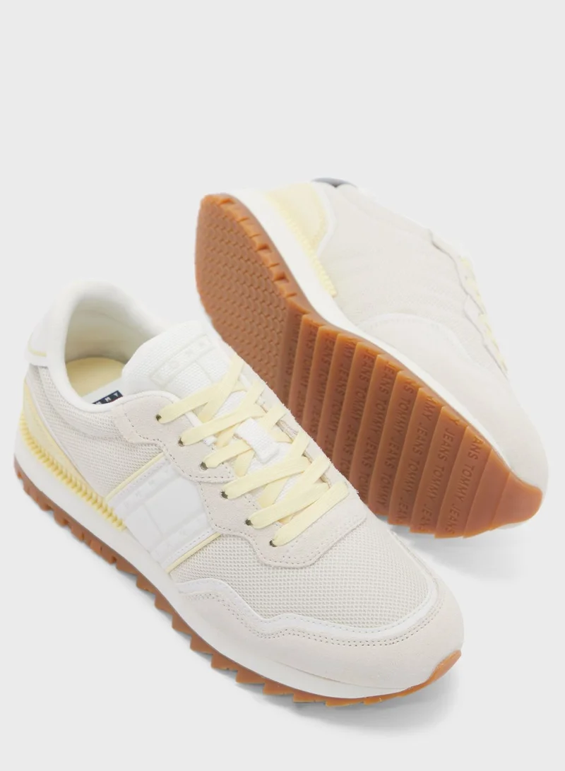 TOMMY JEANS Retro Cleated Runner Sneakers