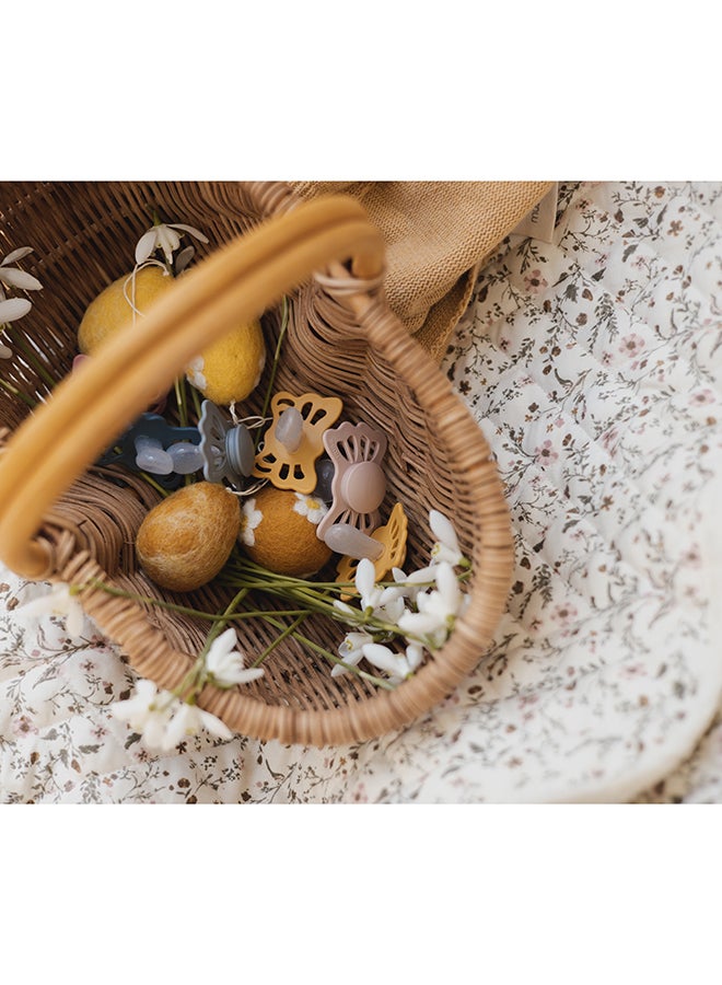 FRIGG Butterfly Anatomical Silicone Baby Pacifier 0-6M 2-Pack Soft Lilac/Pretty In Peach - Size 1 - Image 5