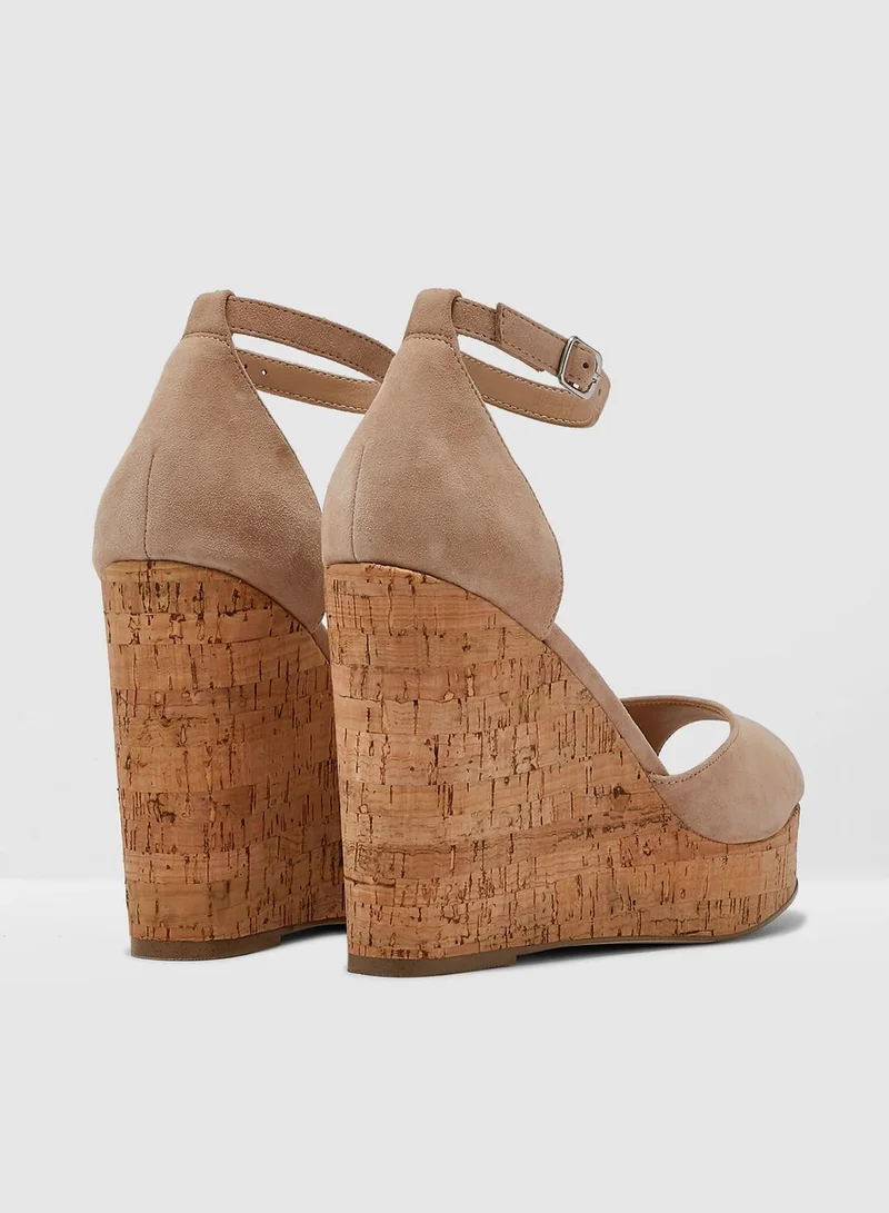 STEVE MADDEN Summers Wedge Sandal - Nude