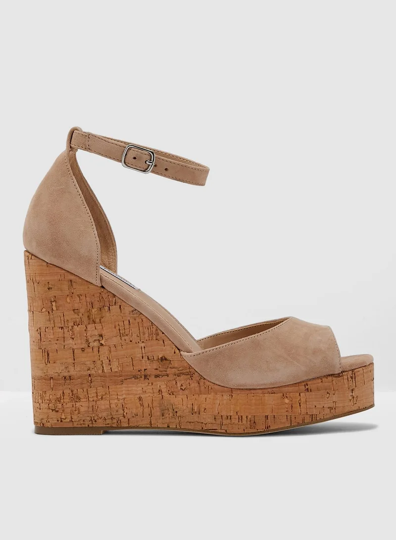 STEVE MADDEN Summers Wedge Sandal - Nude