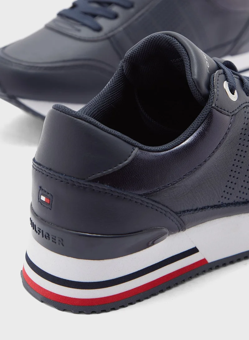 TOMMY HILFIGER Logo Printed Low Top Sneaker