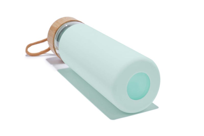 Yomious 20 Oz Borosilicate Glass Water Bottles with Silicone Sleeve BPA Free, Dishwasher Safe - Reusable Clear Glass Drinking with Leak Proof Bamboo Lid | Perfect Gym Water Bottles for Men & Women - Image 5