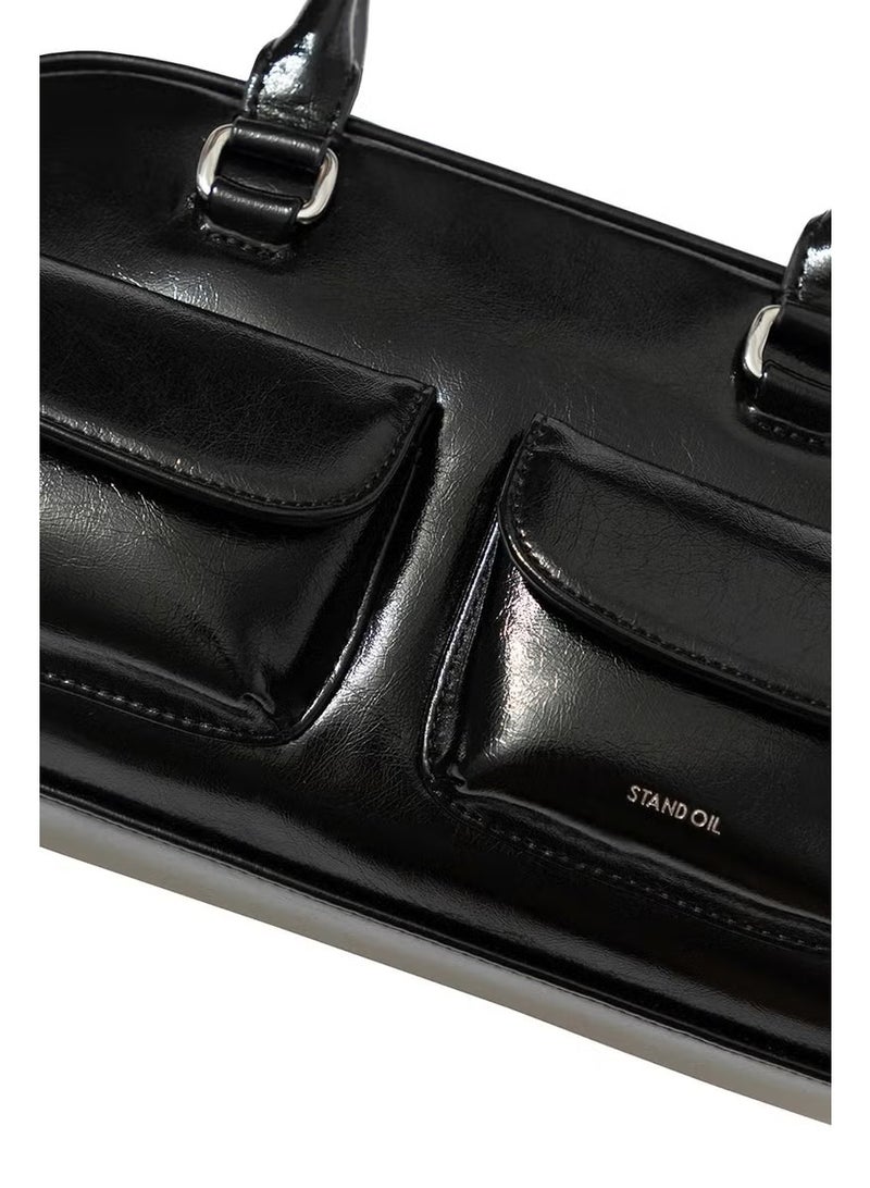 ستاند حقيبة كتف جلدية "تشابي" من ستاند أويل - Image 4