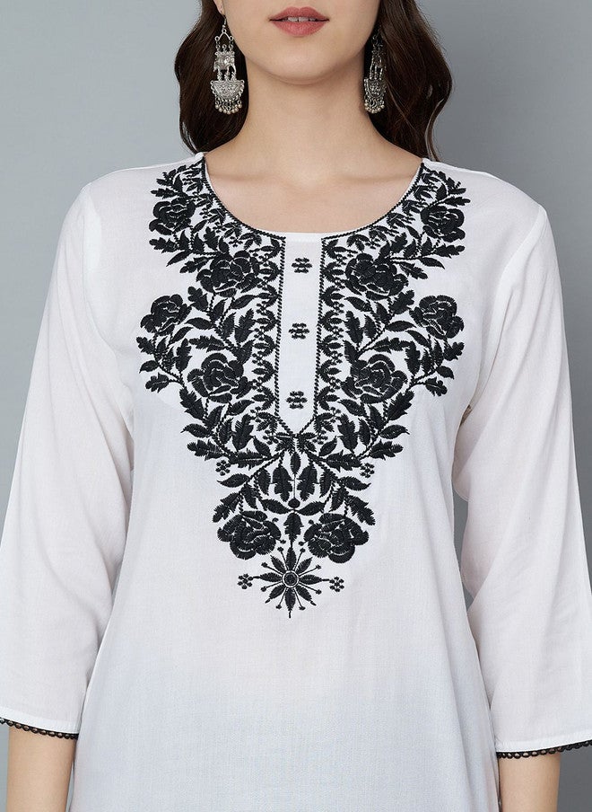 Trend Level Embroidered Thread Work Kurti - Image 2