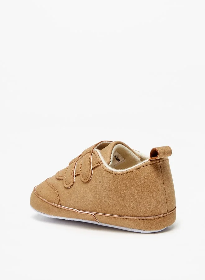 ال بي ال من شو اكسبرس Boy's Perforated Booties With Hook And Loop Closure
