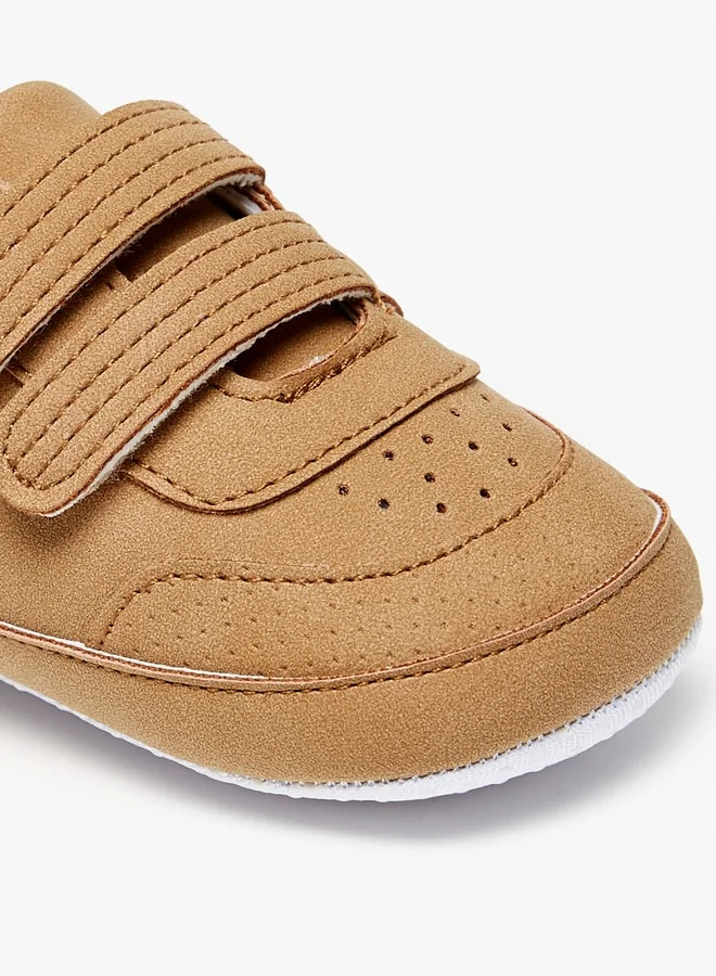 ال بي ال من شو اكسبرس Boy's Perforated Booties With Hook And Loop Closure