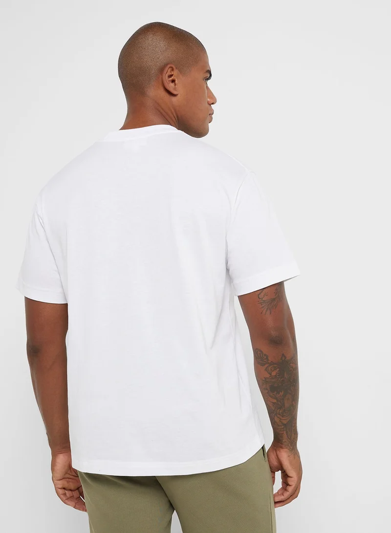LACOSTE Logo Crew Neck Short Sleeve T-Shirt