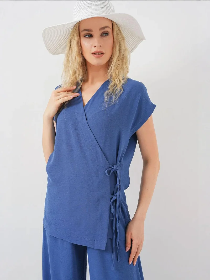 بيغ دارت طقم قطعتين بياقة على شكل حرف  بنقوش بارزة