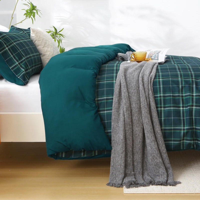MUXHOMO Duvet Cover Queen Size, 3 Pieces Plaid Duvet Cover Set, Reversible Dark Green Bedding Set with Dual-Zipper & 8 Corner Ties (90"x90", 2 Pillowcases) - Image 3