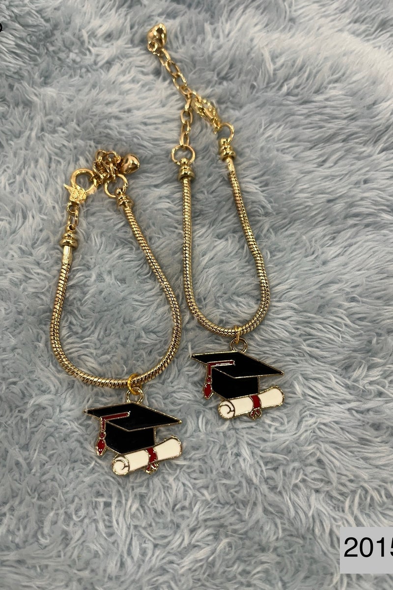 rakhi bracelet with graduation charm in golden adjustable chain/brother sister bond/rakshabandhan,pack of 1 rakhi