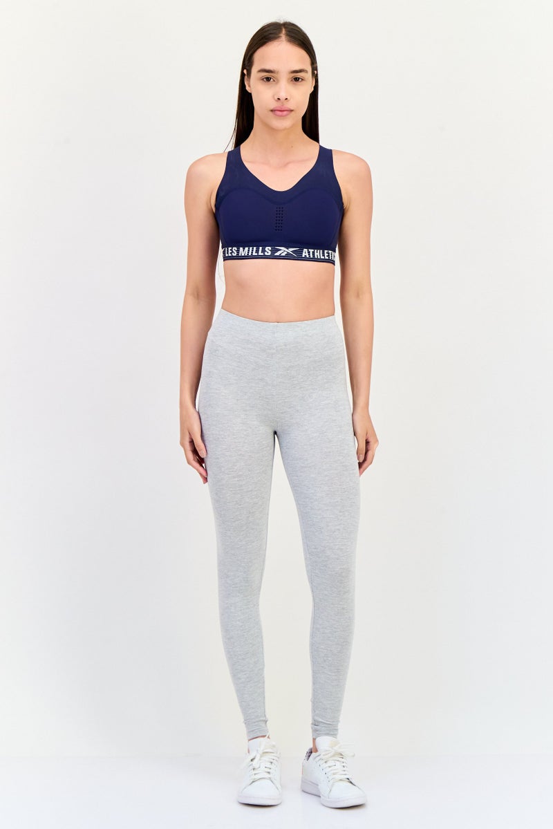 Reebok حمالة صدر رياضية مبطنة بشعار العلامة التجارية للنساء، أزرق داكن - Image 2