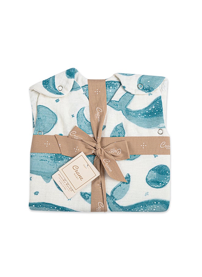 Crane BABY Caspian Wearable Blanket 0 - 9 Months , Muslin Whale Print  - Image 2