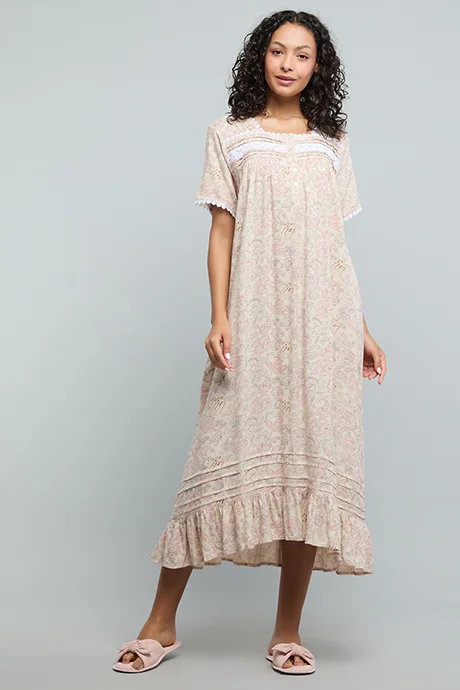 أر أند بي Printed Nightie with Square Neck and Short Sleeves