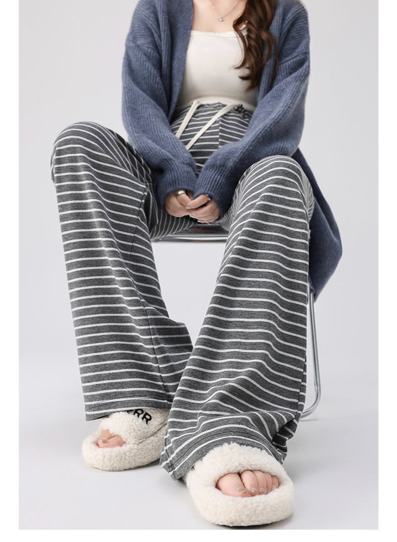 Striped drawstring loose-fitting maternity pants are perfect for everyday wear. - Image 5