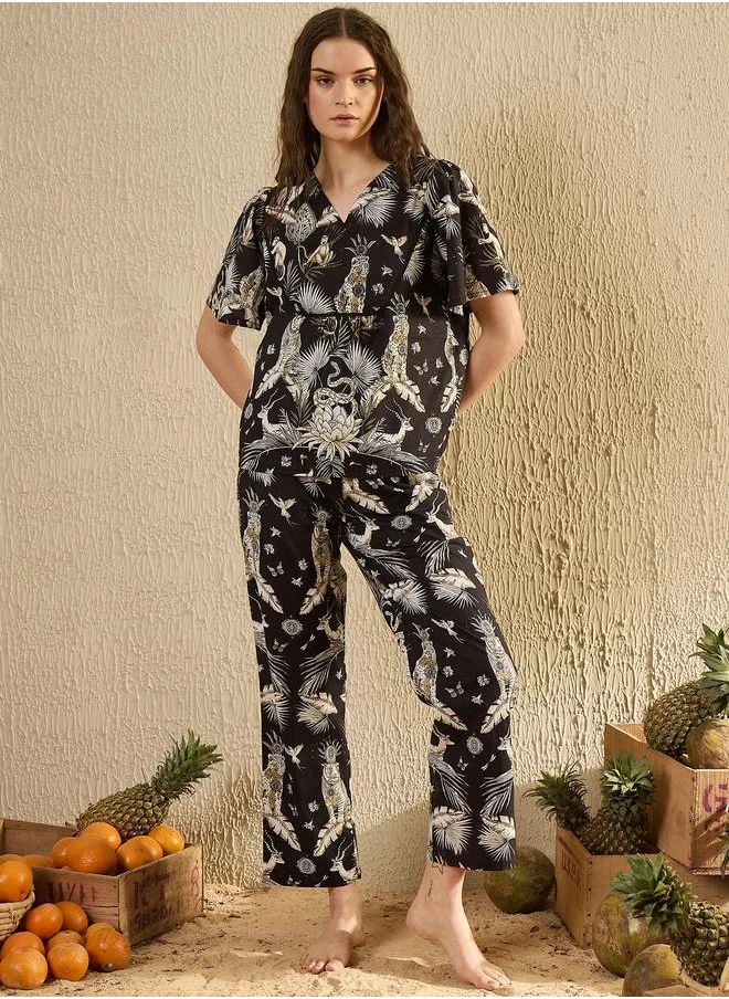 سانسكريتي هومز Sanskrutihomes Black All-Over Print Short Sleeve Cotton Top and Pyjama Set