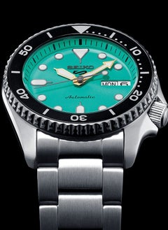 Seiko سوار سيكو 5 سبورتس SKX 38 ملم من الستانلس ستيل باللون الأزرق المخضر SRPK33K1  - Image 3
