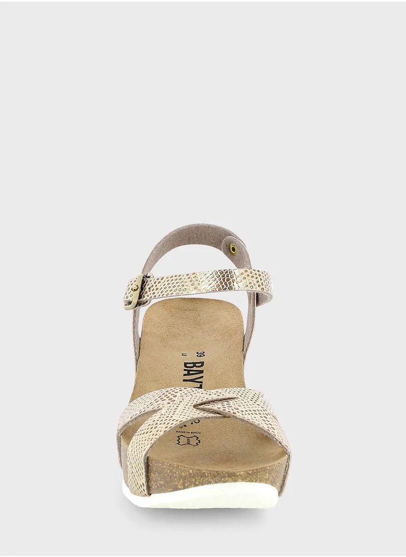 BAYTON Venus Strappy Mid Heel Wedges