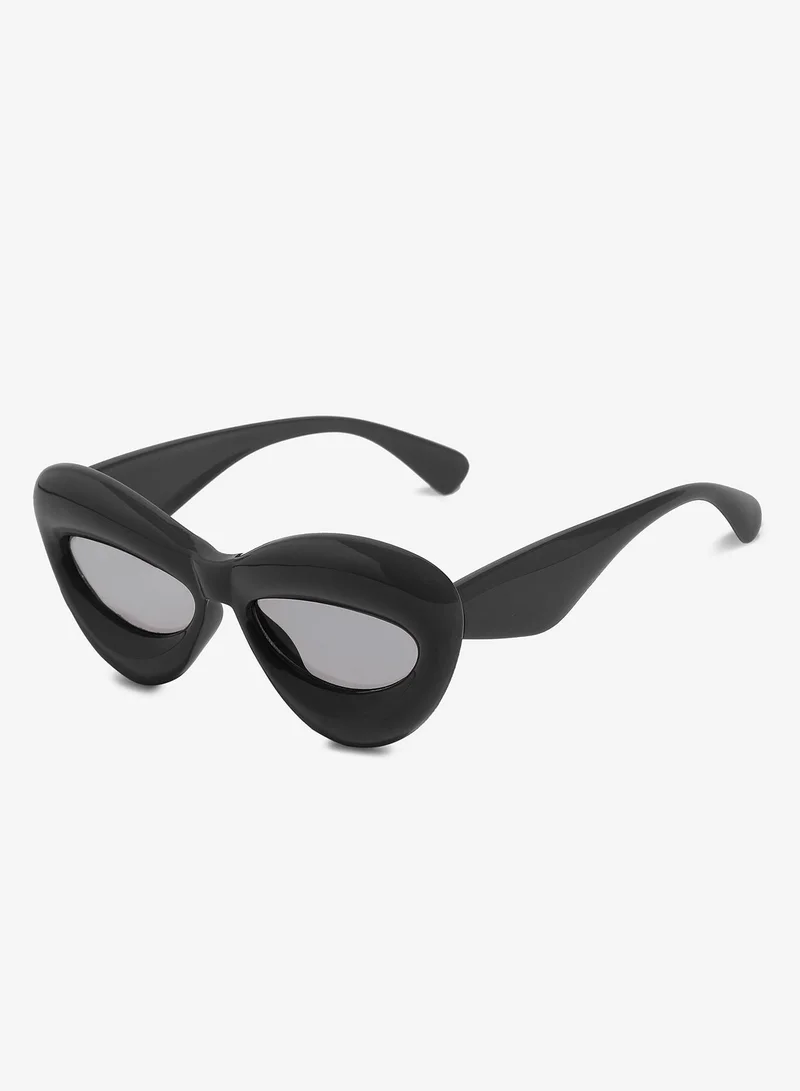 Haute Sauce Haute Sauce Women's Solid Cateye Sunglasses - Black Frame | Black Polycarbonate Lens For Casual Wear | Full Rim Polarized Lens | One-Size | Polycaronate Sunglass For Everyday Wear