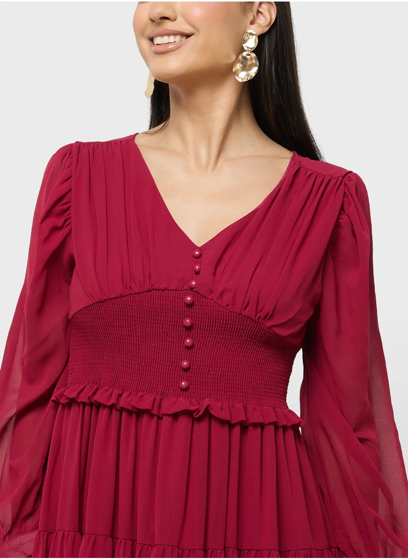 ايلا Shirred Wiast Tiered Dress
