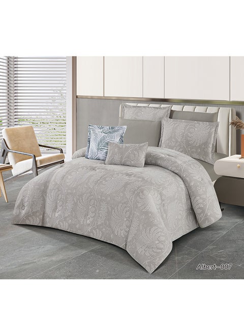 Horse Comforter Set With Soft Silky Jacquard Fabric And A Modern And Distinctive Pattern That Satisfies All Tastes 8 Pieces King Size