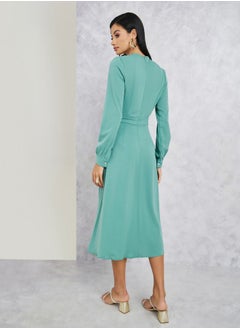 Pleated Front Detail Long Sleeve Midi Dress - pzsku/Z6B8266FEE6DE9F11C90EZ/45/_/1710414014/f23fb8c6-3b21-44b9-afa7-a753e1ee2203