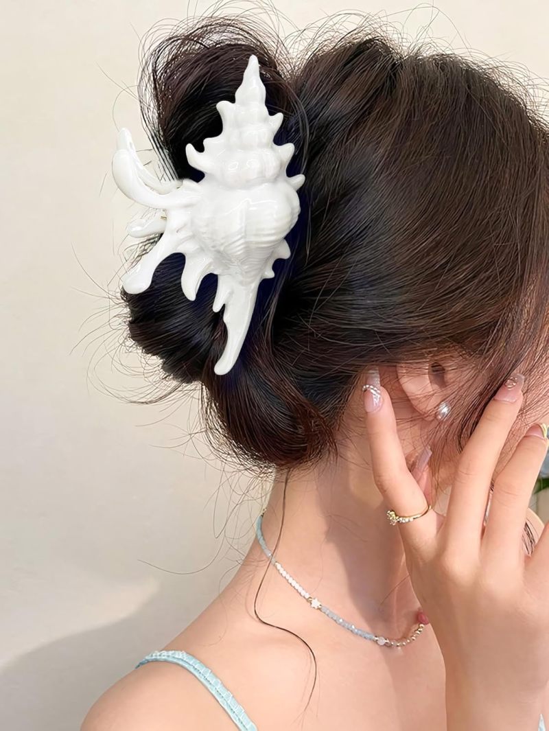 Large Conch Hair Clips - 3D Summer Beach Vibe Strong Grip White Hair Claws for Thick Hair, Women, Beach & Daily Use - Image 1