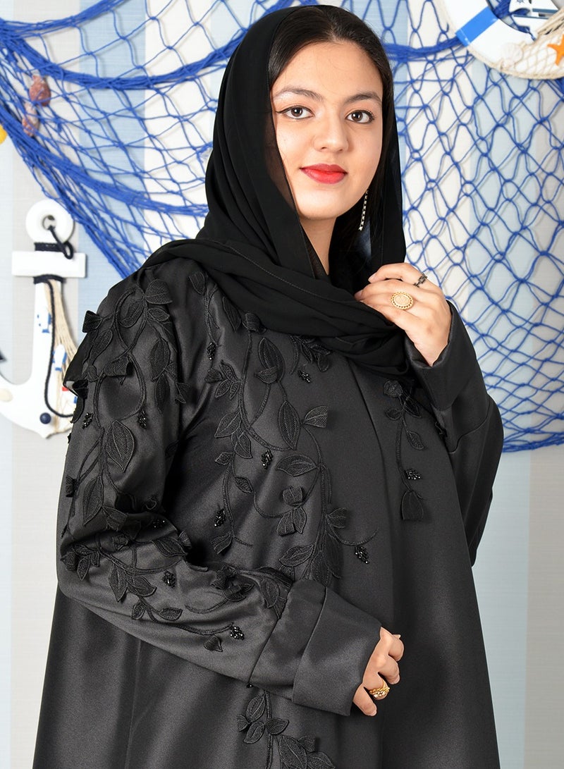 بوسني عباية مزيّنة بالورود ومطرزة بالخرز - Image 2