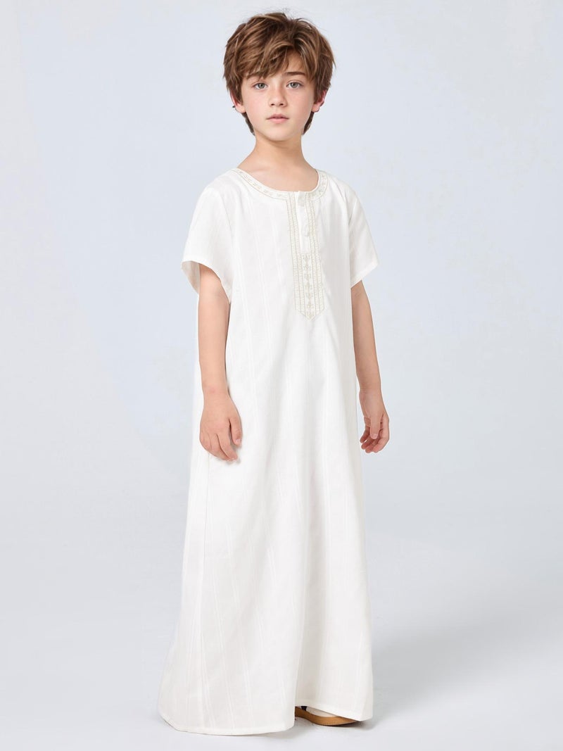 Solid Color Boys' Embroidered Short Sleeve  Thobe - Image 4
