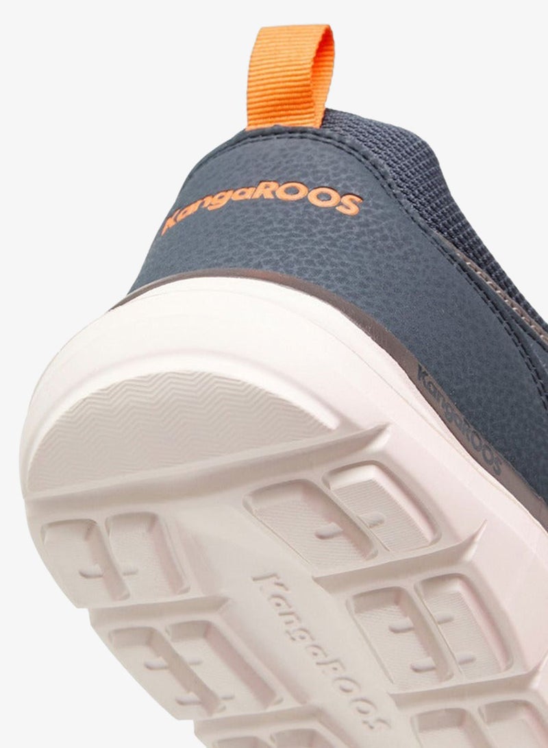 كانغاروس حذاء رياضي رجالي برباط وتفاصيل متباينة - Image 5