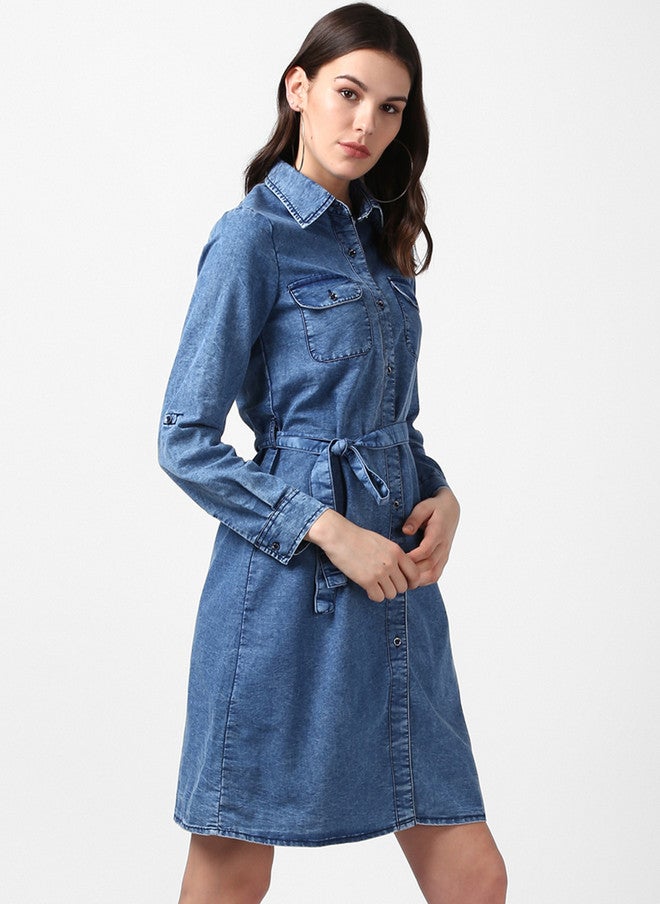 StyleStone فستان قميص جينز أزرق سادة للنساء من ستايل ستون مع حزام - Image 3