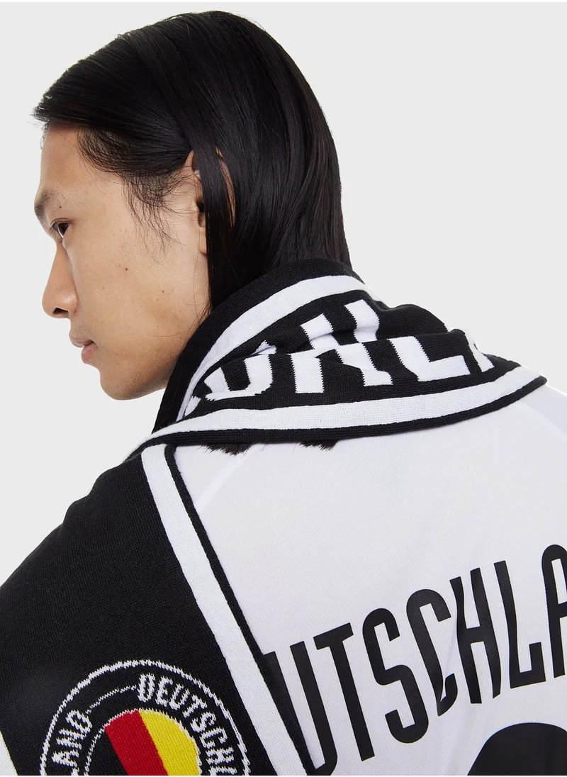 H&M Deutschland Football Scarf