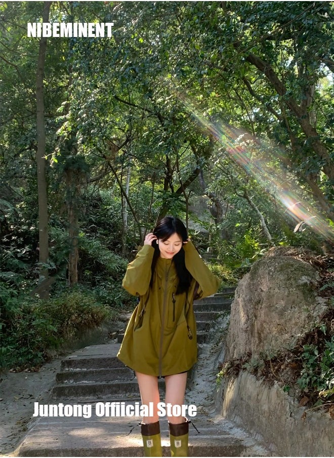 NIBEMINENT - Women's Hooded Sports Jacket Retro Green - Image 1