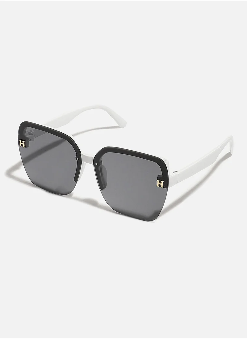 صوص هاوت Tinted Lens Black & White Frame Oversized Sunglass