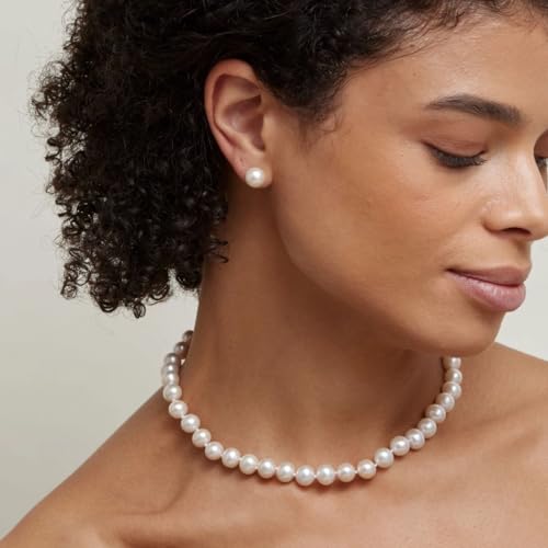 The Pearl Source قلادة وأقراط لؤلؤ حقيقي من ذا بيرل سورس للنساء بجودة AAAA مجموعة من لؤلؤ المياه العذبة المستزرع المستدير الأبيض مع مشبك من الذهب عيار 14 قيراط هدايا للذكرى السنوية - Image 2
