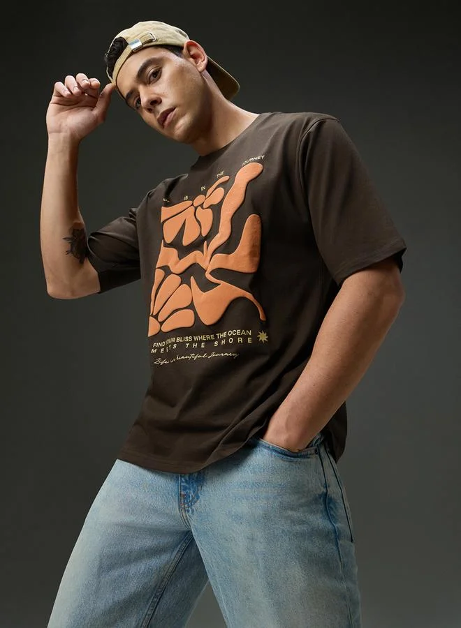 Dillinger Men Round Neck Puff Print Oversized T-Shirt