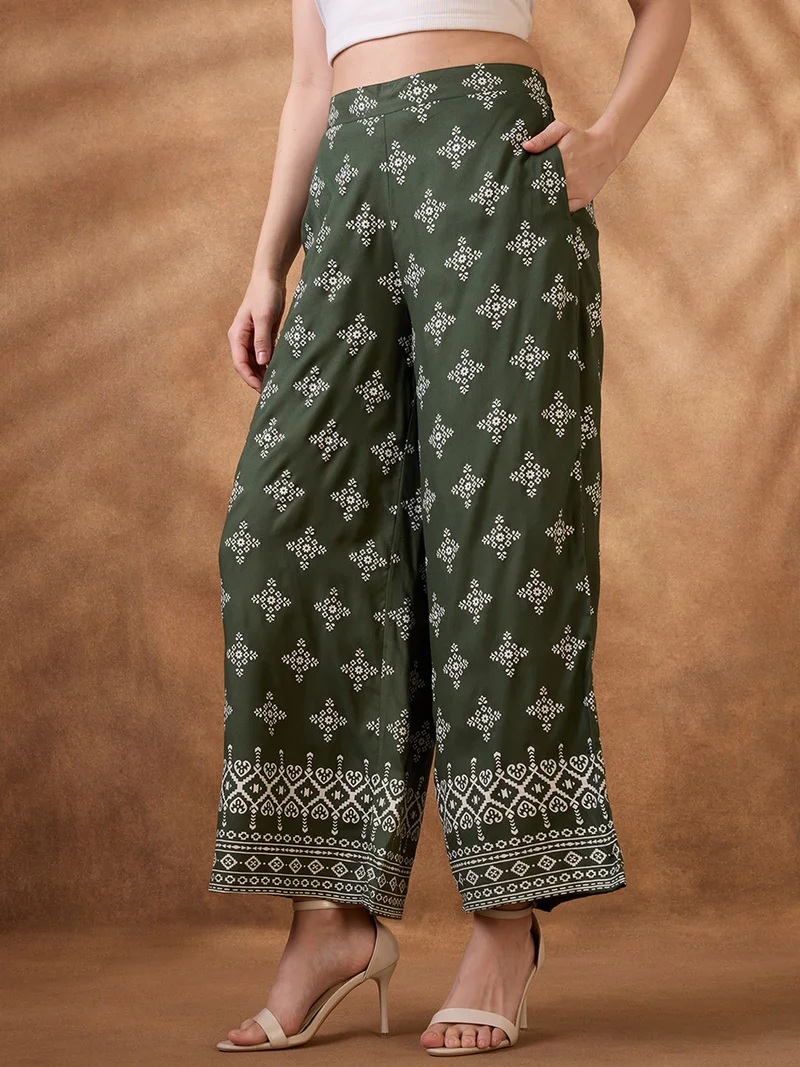 globus Women Green Ethnic Print Mid Rise Wide Leg Fusion Pant
