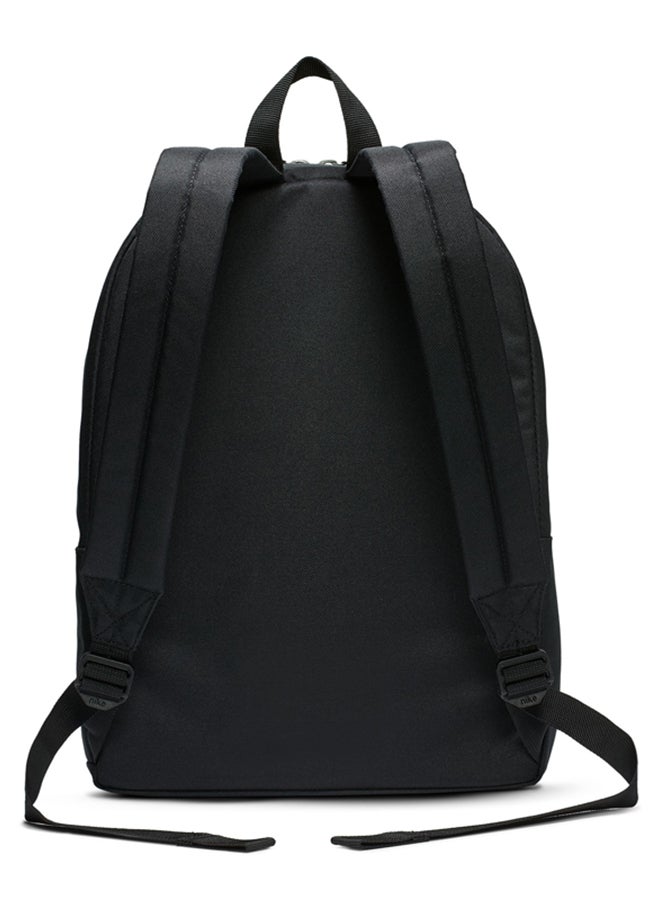 Nike Nike Classic Kids' Backpack (16L)  - Image 2