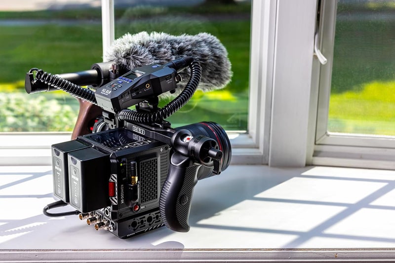 Zoom H1 XLR - Digital Stereo Recorder with OLED Display and USB-C Port - Image 4