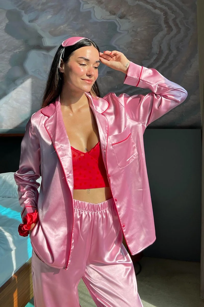 For You Sleepwear 5-Piece Pink Satin Pajama Set with Bustier and Piping