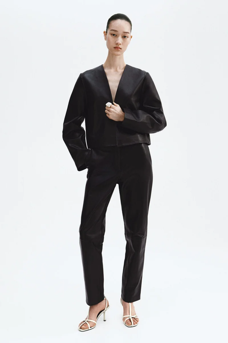 اتش اند ام بنطلون من الجلد