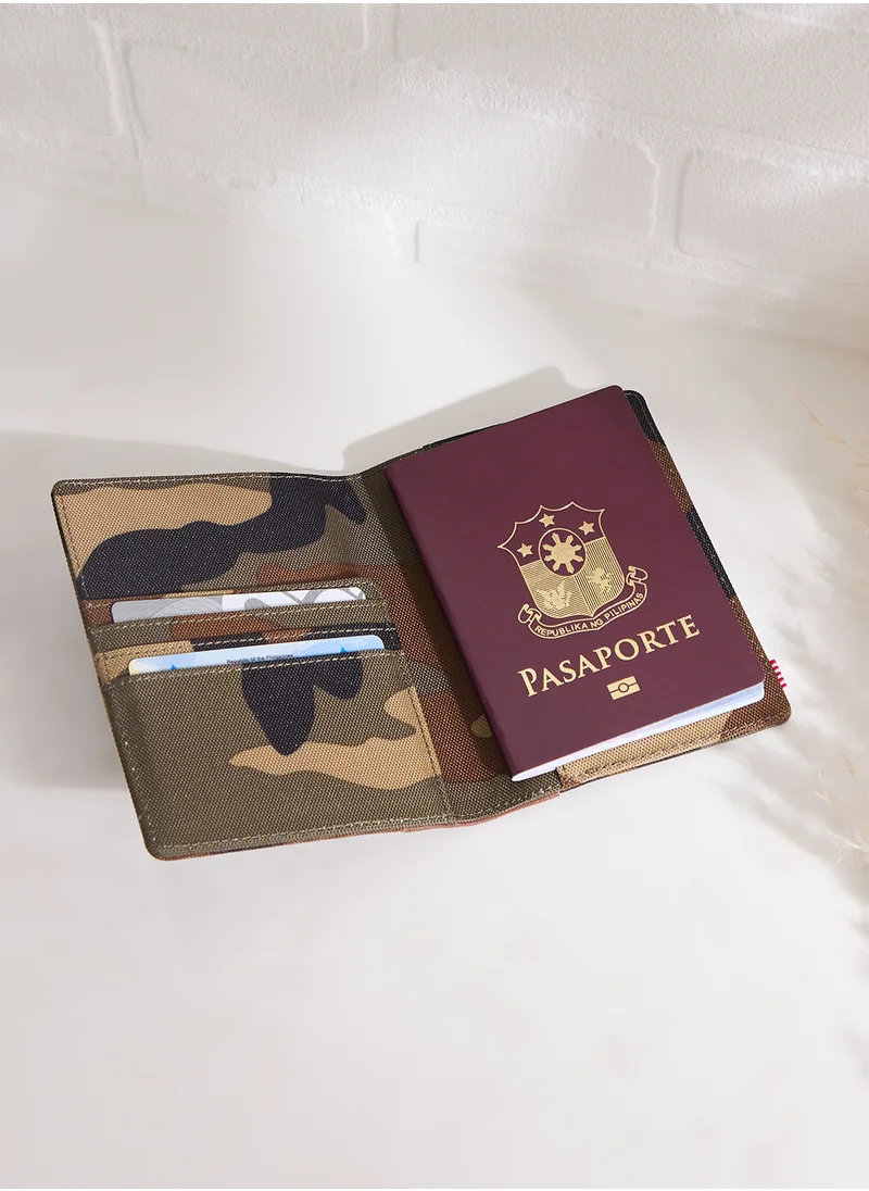 هيرشل سبلاي كو Raynor Passport Holder