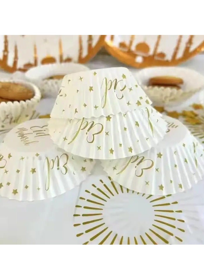 ذا بارتي بوبير 50 قطعة بتصميم نجوم باللونين الأبيض والذهبي حامل كب كيك عيد مبارك ورق كب كيك مقاوم للزيت - Image 5