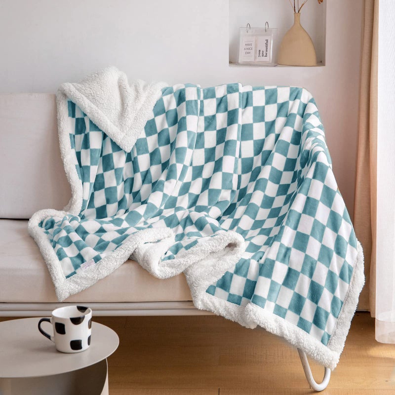 LOMAO Sherpa Throw Blanket Fleece Blanket with Checkered Pattern Soft Thick Blanket for Couch Bed Sofa Luxurious Warm and Cozy for All Seasons Light Blue 51x63