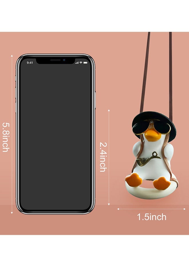 زخرفة مرآة الرؤية الخلفية للسيارة على شكل بطة متأرجحة رائعة  قبعة أنيقة ونظارات شمسية وقلادة على شكل بطة مع غليون زخرفة معلقة لطيفة من المطاط الناعم لتزيين مقصورة السيارة إكسسوارات سيارات ممتعة للمراهقين ومحبي السيارات - Image 3